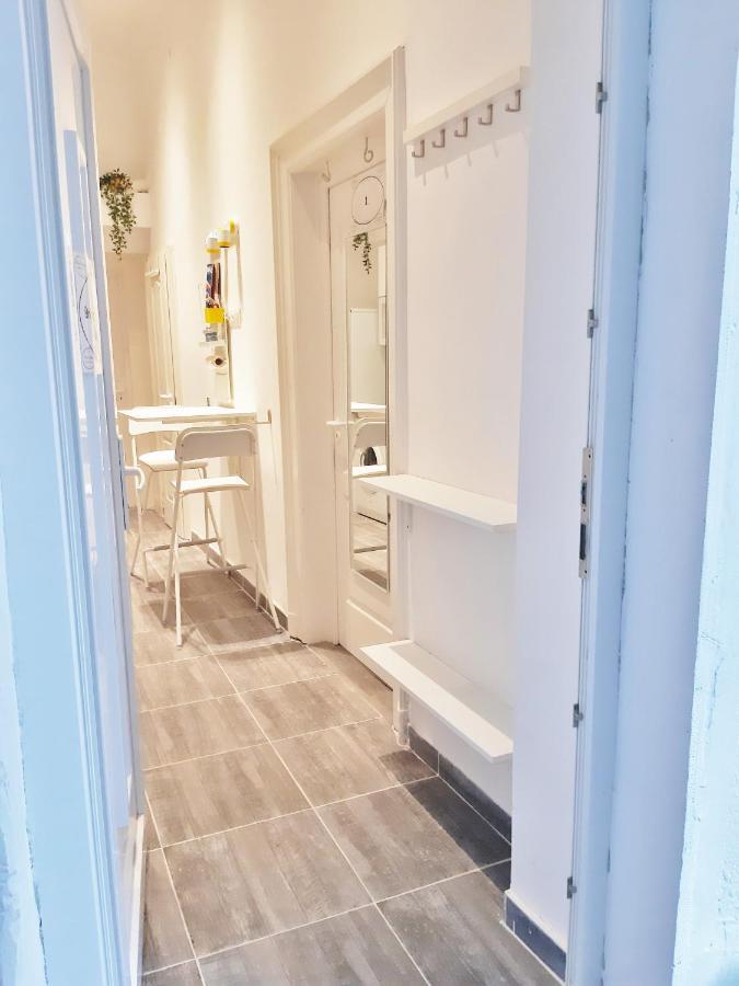 Bright Side Apartment Будапеща Екстериор снимка