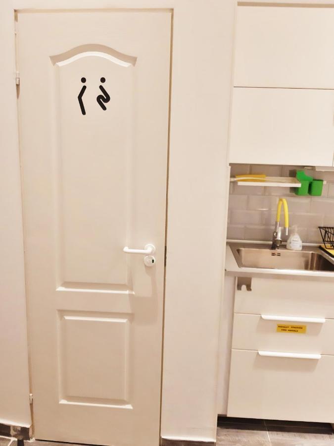 Bright Side Apartment Будапеща Екстериор снимка