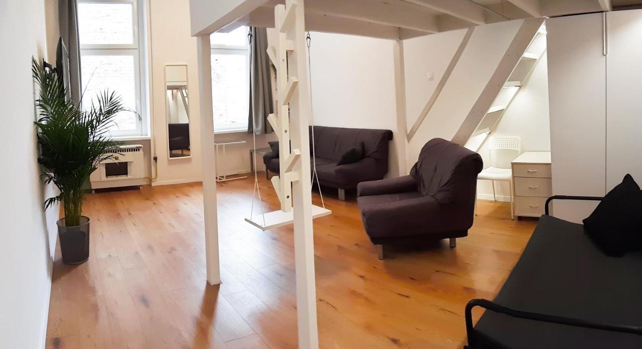 Bright Side Apartment Будапеща Екстериор снимка